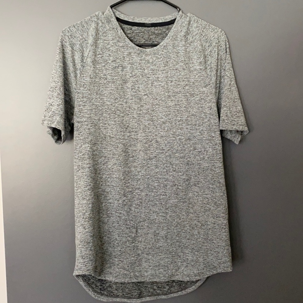 Men’s Lululemon Drysense Short Sleeve T-Shirt sz L
